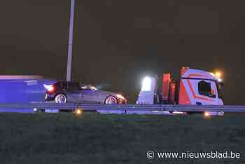 Bestuurder verliest controle op E17