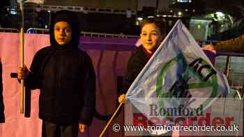 Extinction Rebellion protest outside Havering town hall - Romford Recorder