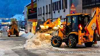 Scuole chiuse per la neve Mezzi all'opera sulle strade - Il Messaggero Veneto