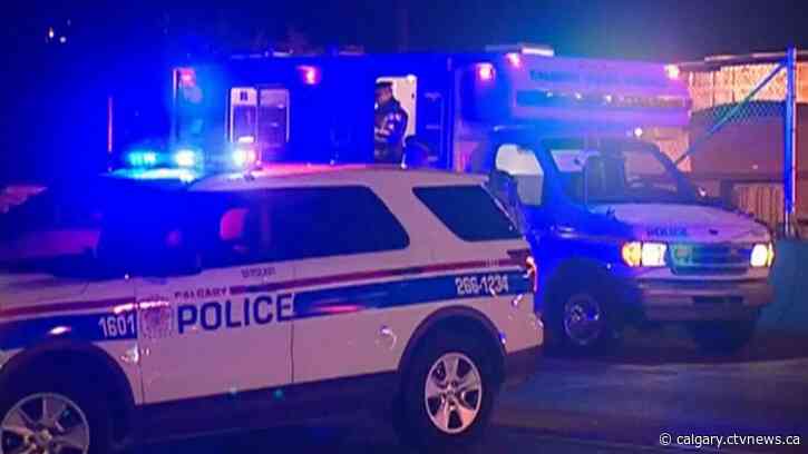 Charges dropped against Calgary officers who responded to crash that killed 2 pedestrians