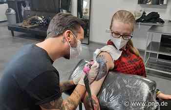 Verbot von Tattoo-Farben: Das sagen Passauer Tätowierer dazu - Passauer Neue Presse