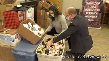 Sask. chiropractors' association and Salvation Army collect over 13K socks for people in need