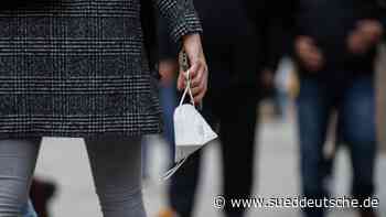 Corona-Demo in Indersdorf: Maske tragen ist Pflicht - Süddeutsche Zeitung - SZ.de