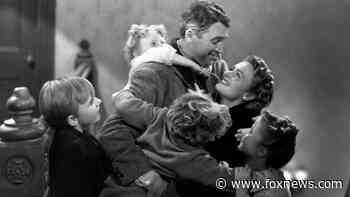 Stars reflect on 'It's a Wonderful Life'