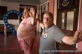 Joining drag queens on TV show costs Indiana pastor his job - Omineca Express