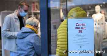 Alleen nog met 'coronabandje' om winkelen en naar de kerstmarkt in Bocholt - De Gelderlander