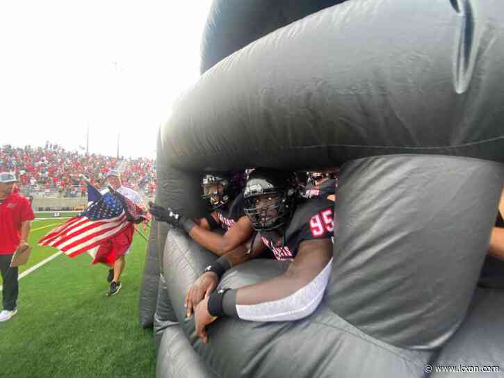 Texas high school football: Lake Travis tangles with North Shore in 6A D1 semifinals