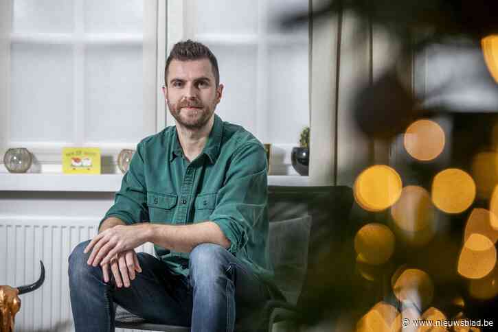 “Mijn comedy is zoals porno. Zonder verhaal, want mensen willen de seks zien”: politie-inspecteur Vincent Voeten in finale Humo’s Comedy Cup