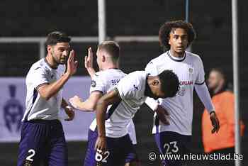 Anderlecht krijgt maximumboete nadat fans zich opnieuw misdr... - Het Nieuwsblad