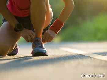 Runner Thanks Detroit Officers Who Saved His Life During Marathon - Patch.com