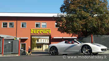 Ferrari dona due pulmini ai Servizi sociali di Maranello - ModenaToday