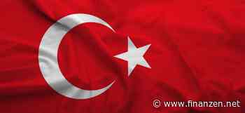 Lira-Entwertung: S&P senkt Türkei-Ausblick auf negativ