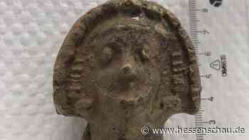 Arbeiter finden mittelalterliches Spielzeug in Heppenheim | hessenschau.de | Panorama - hessenschau.de
