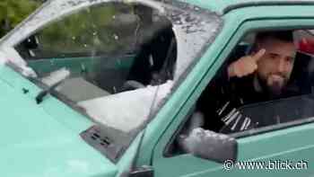 Arturo Vidal flitzt mit Fiat Panda durch den Schnee - BLICK