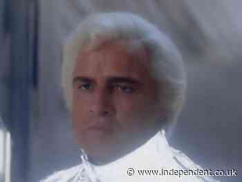 Marlon Brando was lured out of his trailer ‘with food’ while filming Superman, says Cary Elwes - The Independent