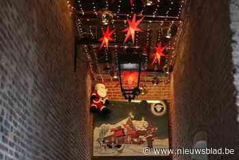 Spui baadt in kerstsfeer