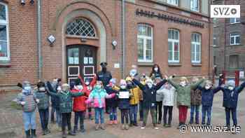 Wie kommen Kinder sicher zur Schule?: Erstklässler aus Parchim für Verkehrserziehung ausgezeichnet | svz.de - svz – Schweriner Volkszeitung