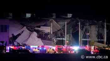 Death toll expected to climb after tornadoes tear through U.S. Midwest, South