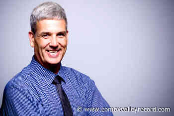 Full house for Courtenay presentation by ‘Skid Row CEO’ - Comox Valley Record