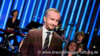 Böhmermann: "Uns fällt die Studiodecke auf den Kopf"