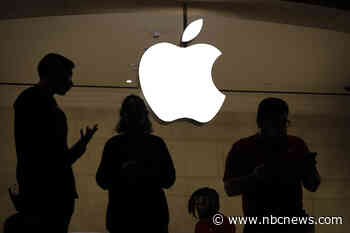 'I was symptomatic': Apple employees say store's Covid outbreak goes beyond managers