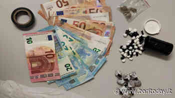 Cerca di fuggire ai carabinieri nascondendosi sotto un'auto: arrestato 41enne, sequestrata marijuana ed eroina - BariToday