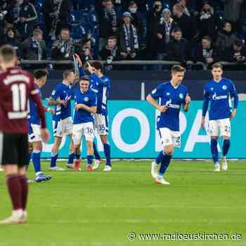 Ersatzgeschwächtes Schalkes erkämpft ohne Trainer den Sieg - radioeuskirchen.de