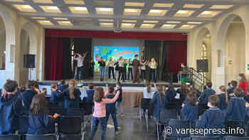 A Gallarate gli studenti salgono in cattedra - Varese Press - giornale online