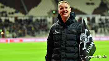 Essen nur vor die Tür: St.-Pauli-Coach Schultz über seine Corona-Quarantäne - NDR.de