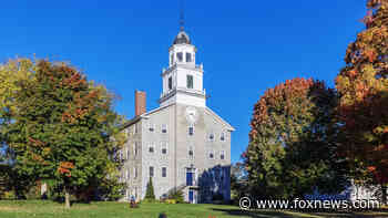 Vermont's Middlebury College reverts to remote learning due to COVID-19 with 99% of students vaccinated