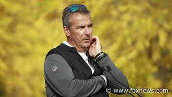 Urban Meyer has strained relationship with Jaguars players, coaches: bombshell report