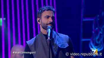 Marco Mengoni omaggia John Lennon: ecco la sua versione di 'Jealous Guy' - Repubblica TV