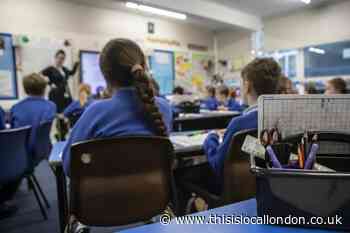 Covid: No guarantee  all schools will be open in January, says government minister