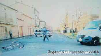 Concordia, bici contro camioncino: ciclista 65enne ferito - La Gazzetta di Modena