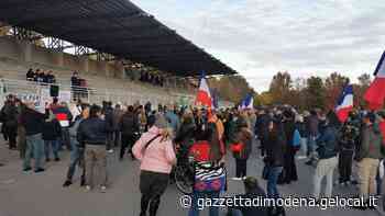 No vax, sabato 11 a Modena doppia manifestazione e volantinaggio in Sant'Agostino - La Gazzetta di Modena