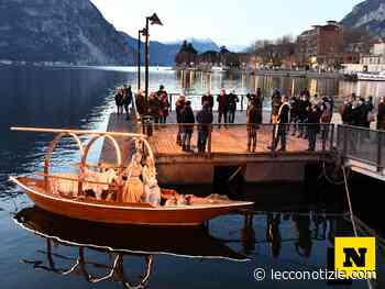 Sulla piattaforma a lago un coro aperto a tutti con Creemandfriends - Lecco Notizie