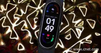 Wow, this $45 fitness tracker is impressive     - CNET
