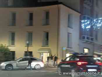 I Carabinieri fermano tre spacciatori in piazza Michele Ferrero ad Alba - http://gazzettadalba.it/