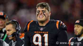 Bengals star DE Hendrickson out with back injury