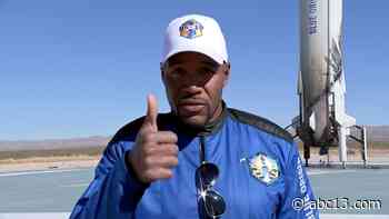 Blue Origin flight: Texas Southern University aviation student and professor attend Michael Strahan rocket launch - KTRK-TV