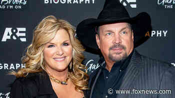 Trisha Yearwood honors Garth Brooks on wedding anniversary: 'Happy Sweet Sixteen'