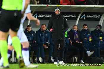 Kompany moest op het einde nog even ingrijpen en Hoedt terechtwijzen: &quot;In die momenten grijp ik terug naar het plan, discipline moet er zijn&quot;