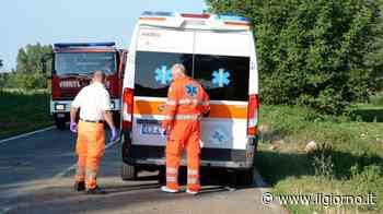 Incidente a Enna oggi tra auto e minivan: morta 21enne, 9 feriti - IL GIORNO