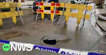 Zinkgat blokkeert Groenstraat in Vilvoorde - VRT NWS