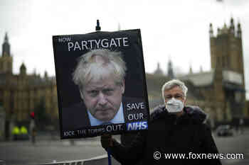 British PM Johnson facing crisis as nation reacts to government parties held during COVID lockdowns