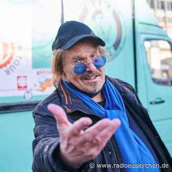 Weihnachtsaktion: Frank Zander verteilt Essen an Bedürftige - radioeuskirchen.de
