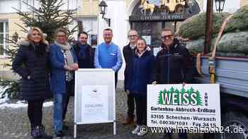 „Eine Herzensangelegenheit“: 30 Weihnachtsbäume für den Altöttinger Wohlfahrtsladen