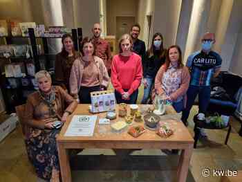 Stad Tielt en vzw WOP! binden met 'Basta!' de strijd aan met wegwerpmaaltijdverpakkingen - KW.be - KW.be