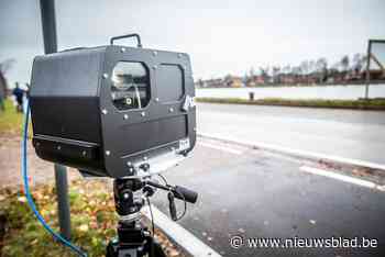 Snelheidscontrole op R6: “Chauffeur geflitst tegen 130 kilometer per uur”