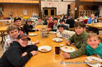 Stranded Chilliwack hockey team finds refuge at Camp Squeah in Hope – Abbotsford News - Abbotsford News